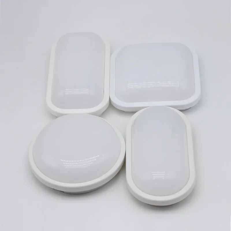 AquaBright | Wasserdichte LED-Deckenleuchte – Helles, zuverlässiges Licht für feuchte Räume