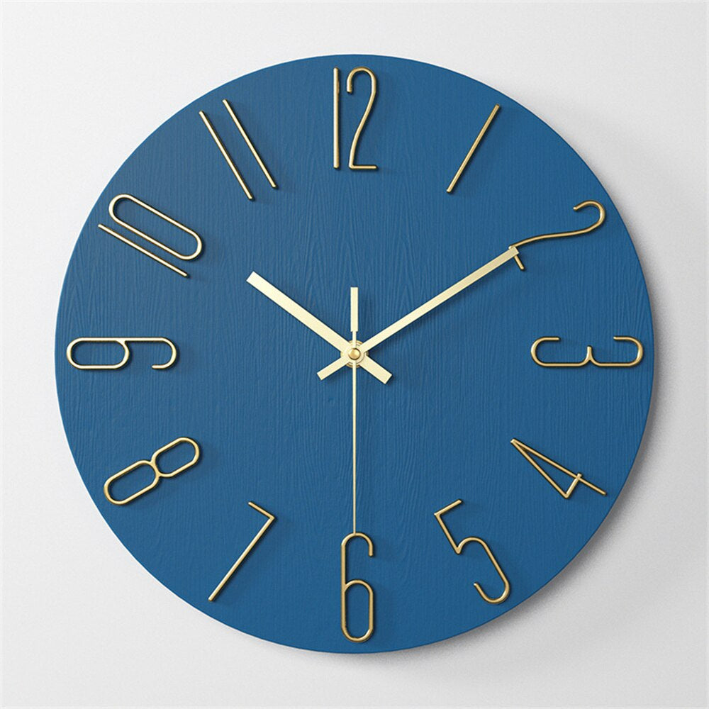 TechTick™ – Moderne Kunststoff-Wanduhr im zeitlosen Design