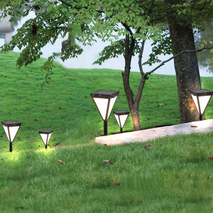 Orr™ Modern Design Solar LED Outdoor Lamp – Wetterfeste Garten- & Wegeleuchte in Schwarz