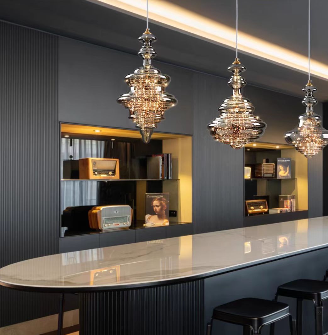 NebulaGlow™ Pendelleuchte – Elegante graue Glas-Hängelampe mit Messing für Esszimmer & Küche (LED)