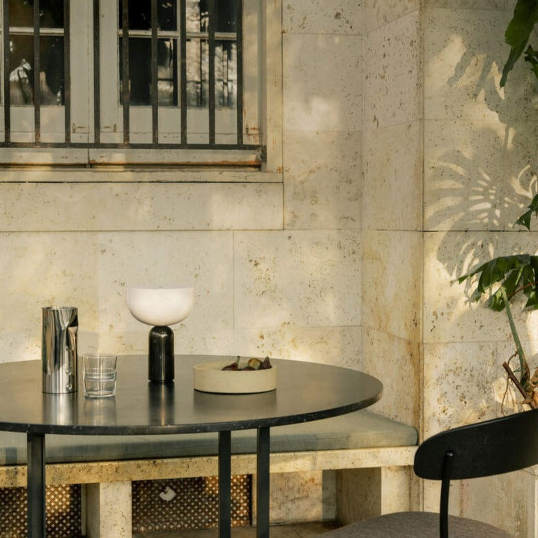 StoneRadiance™ Tischlampe – Elegante Design-Tischleuchte mit Marmorsockel & warmem LED-Licht