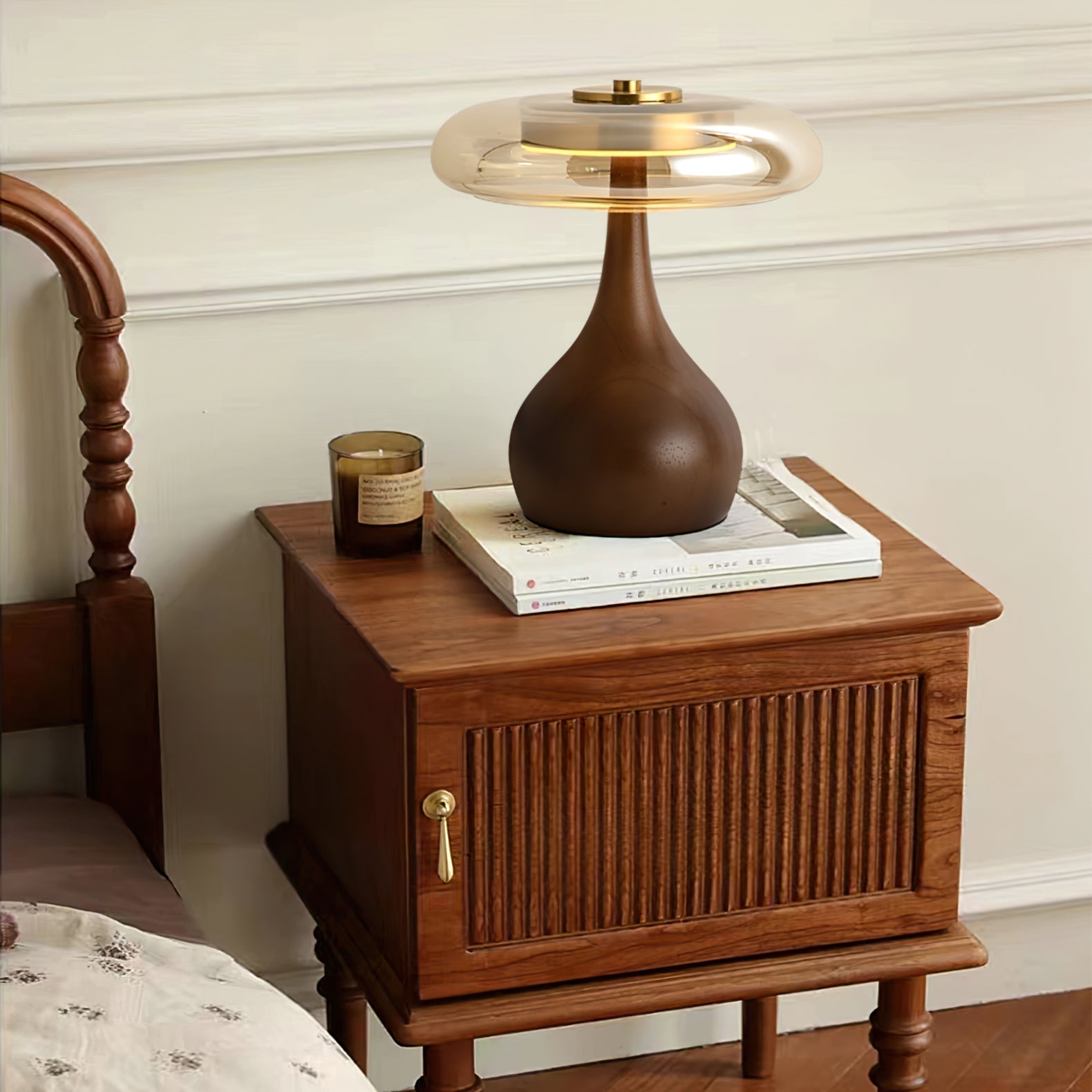 LumiWood™ Tischlampe – Elegante LED-Designlampe aus Holz & Messing mit 3 Lichtfarben