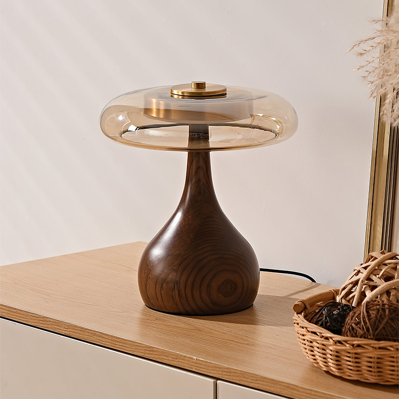 LumiWood™ Tischlampe – Elegante LED-Designlampe aus Holz & Messing mit 3 Lichtfarben