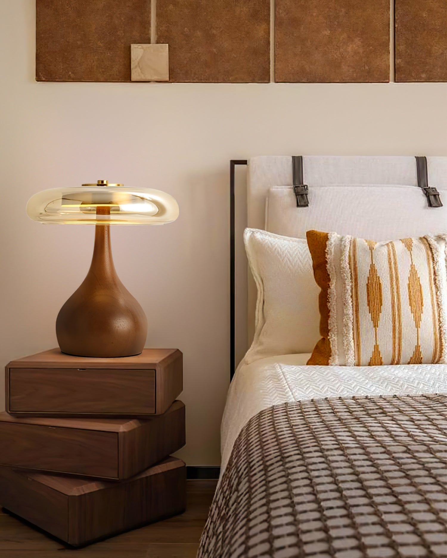 LumiWood™ Tischlampe – Elegante LED-Designlampe aus Holz & Messing mit 3 Lichtfarben