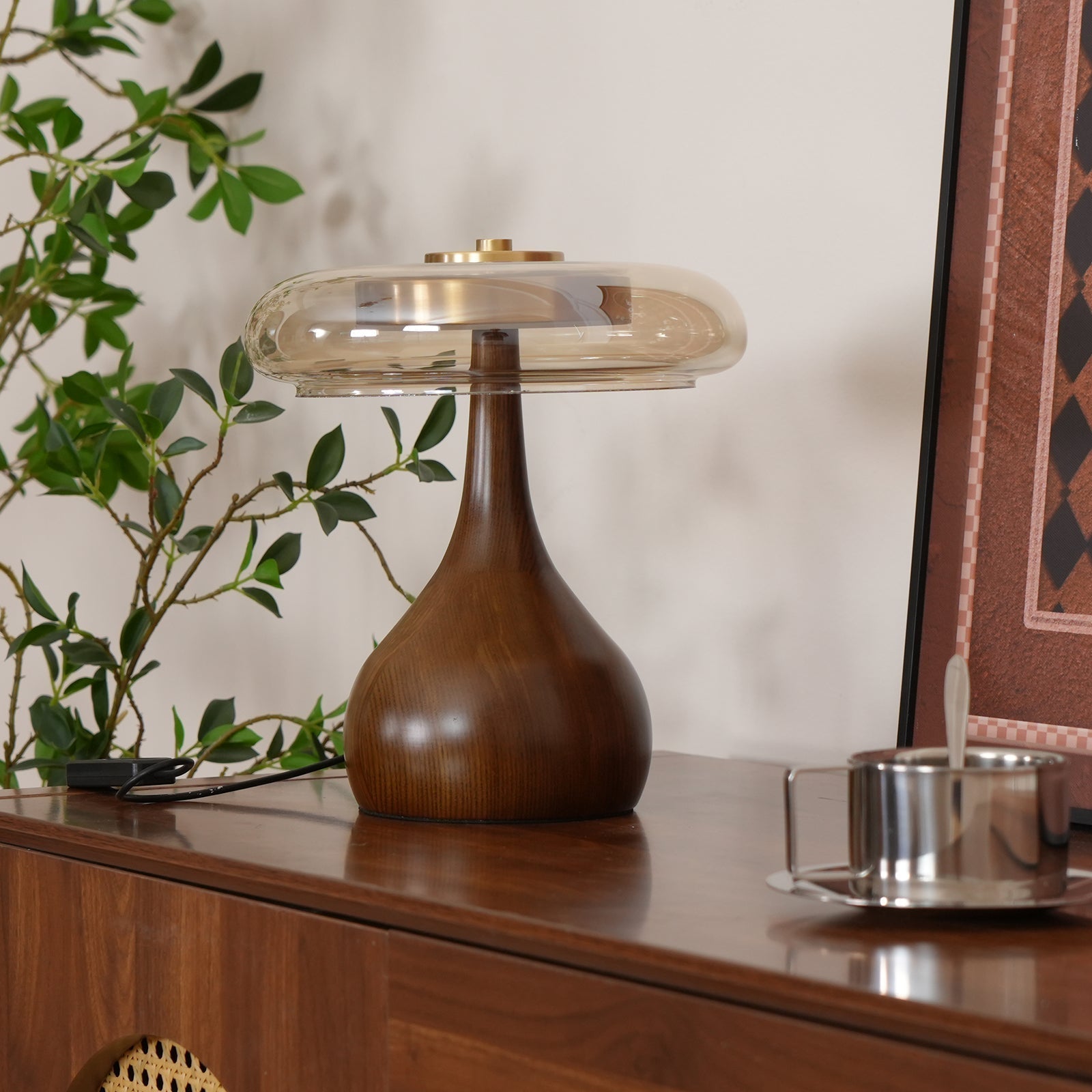 LumiWood™ Tischlampe – Elegante LED-Designlampe aus Holz & Messing mit 3 Lichtfarben