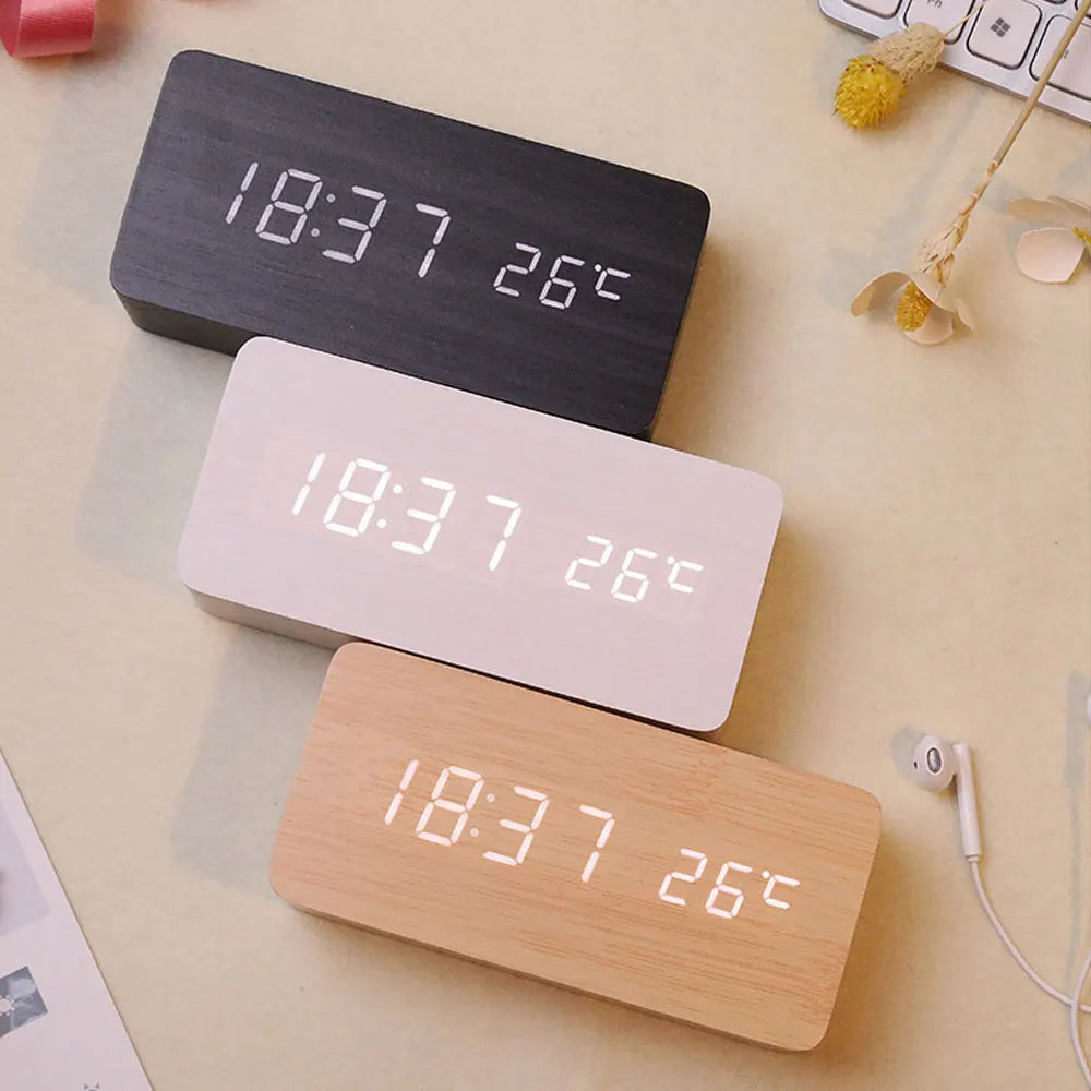 BambooGlow™ – Smarter LED-Wecker aus Holz mit Sprachsteuerung für moderne Schlafzimmer
