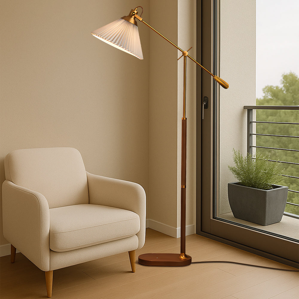 Capistral™ Vintage Floor Lamp – Elegante Stehlampe aus Holz & Messing