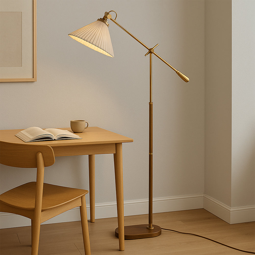 Capistral™ Vintage Floor Lamp – Elegante Stehlampe aus Holz & Messing
