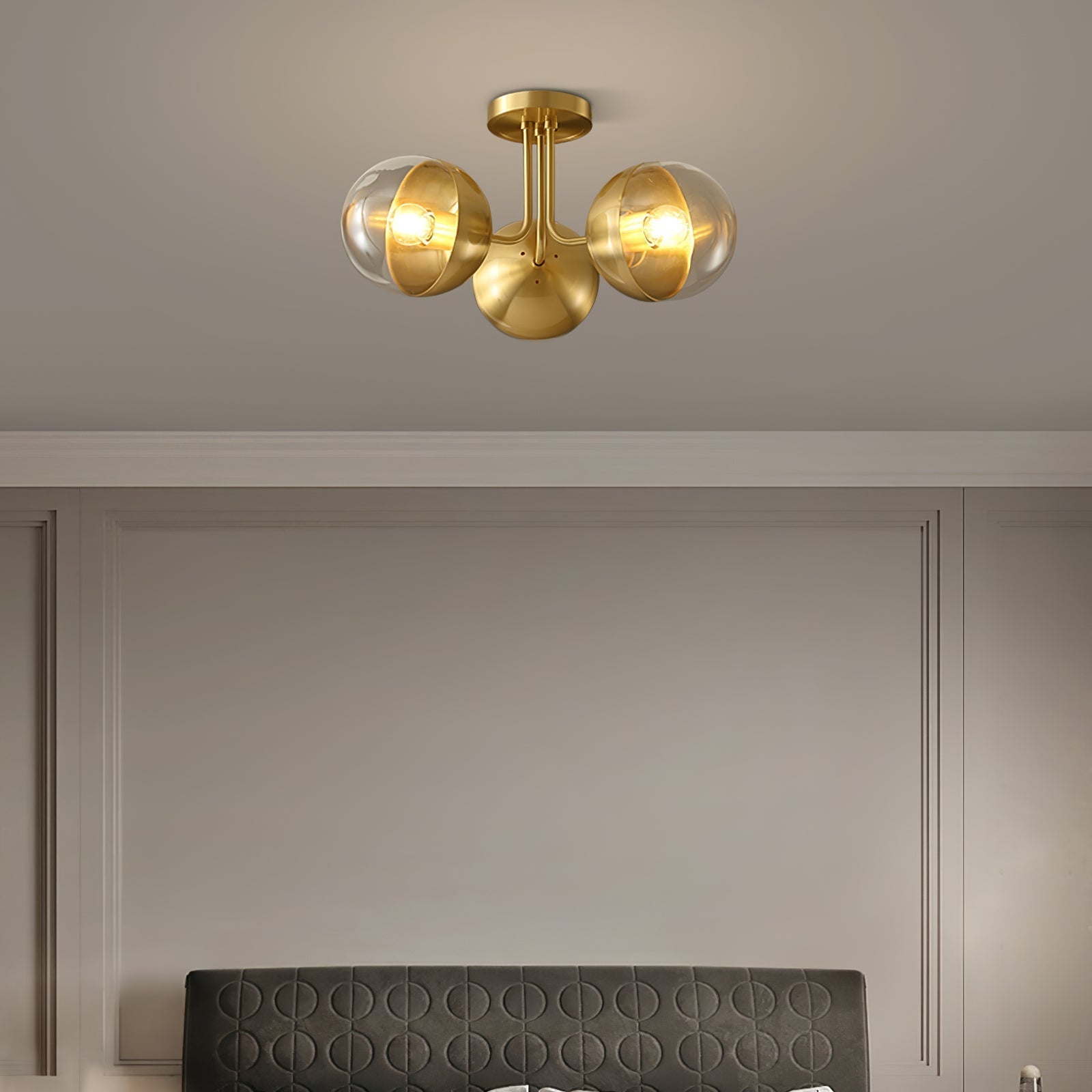 OpulentBrass™ Deckenleuchte – Designer Kronleuchter aus Glas & Metall im Industrial-Look
