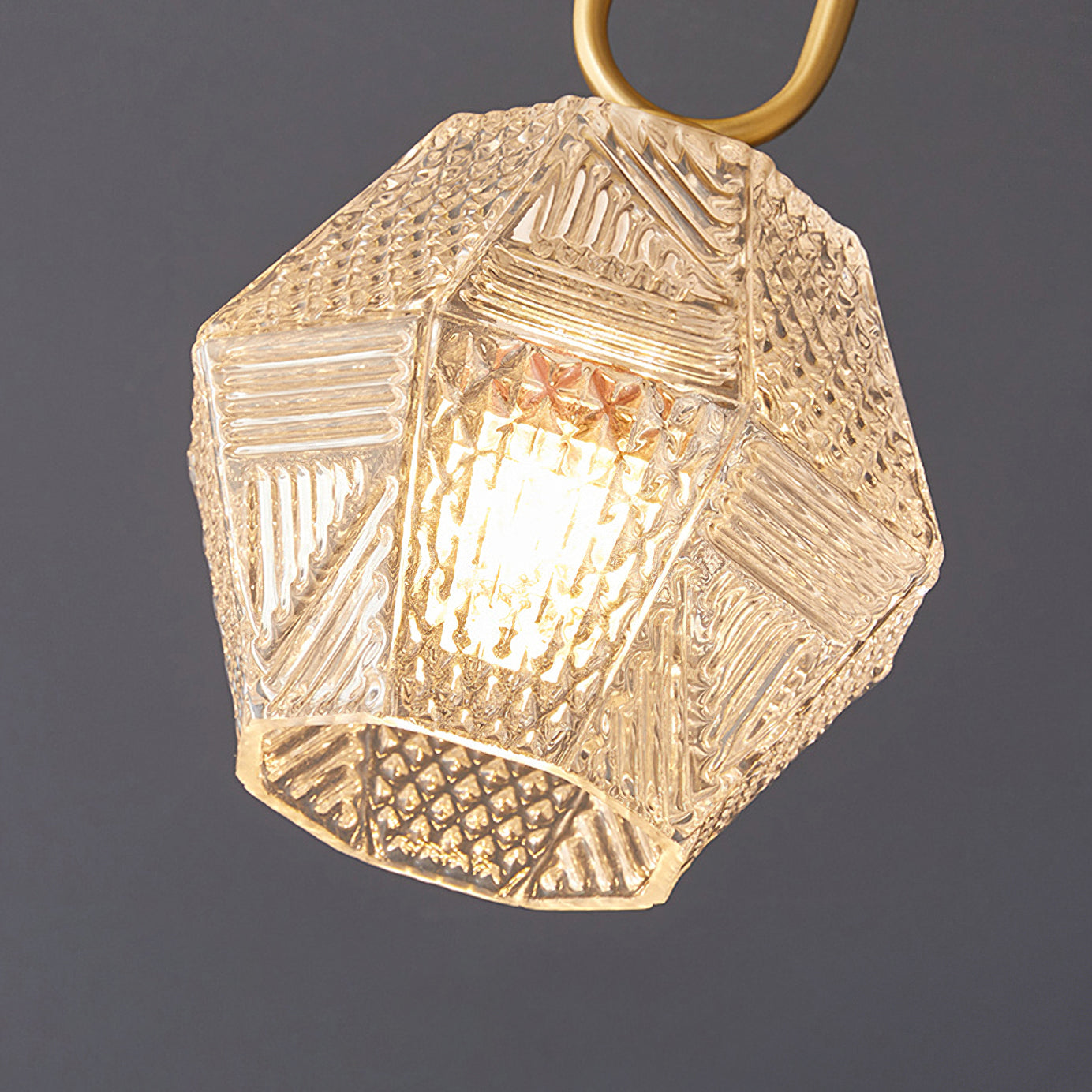 CrystalFlare™ Deckenleuchte – Elegante Art-Deco Designlampe aus Messing & Glas