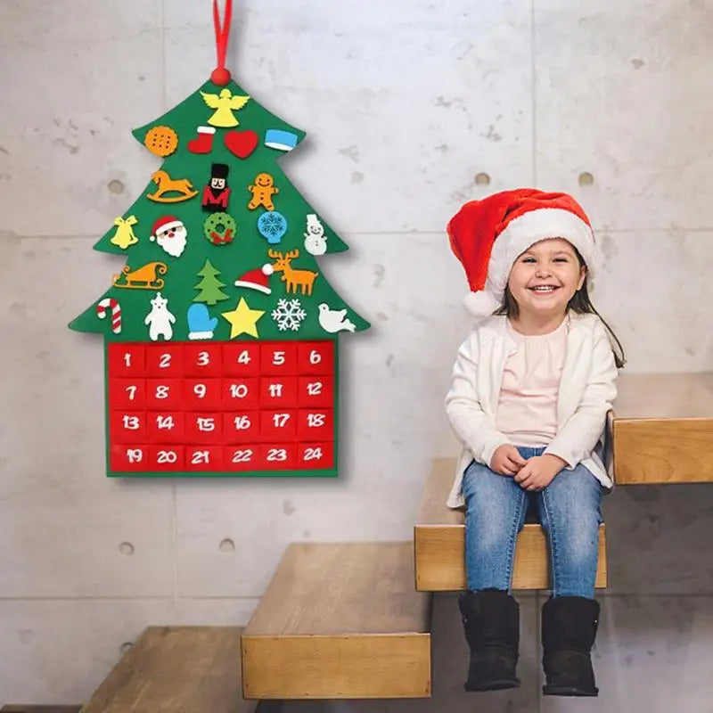 FeltTree™ – Filz Adventskalender in Tannenform mit 24 Taschen | Weihnachts-Countdown