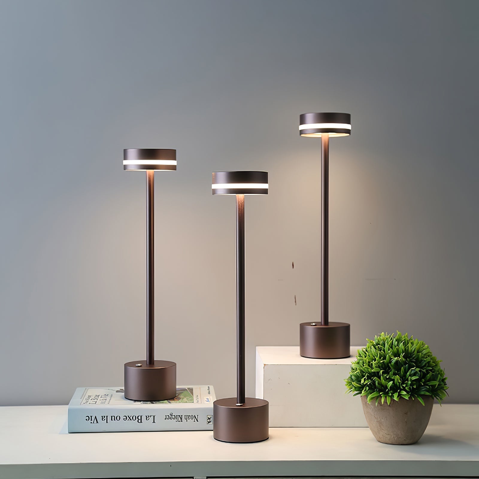 FunRadiance™ Tischlampe – Kabellose LED-Designlampe mit warmem Licht für Innen & Außen