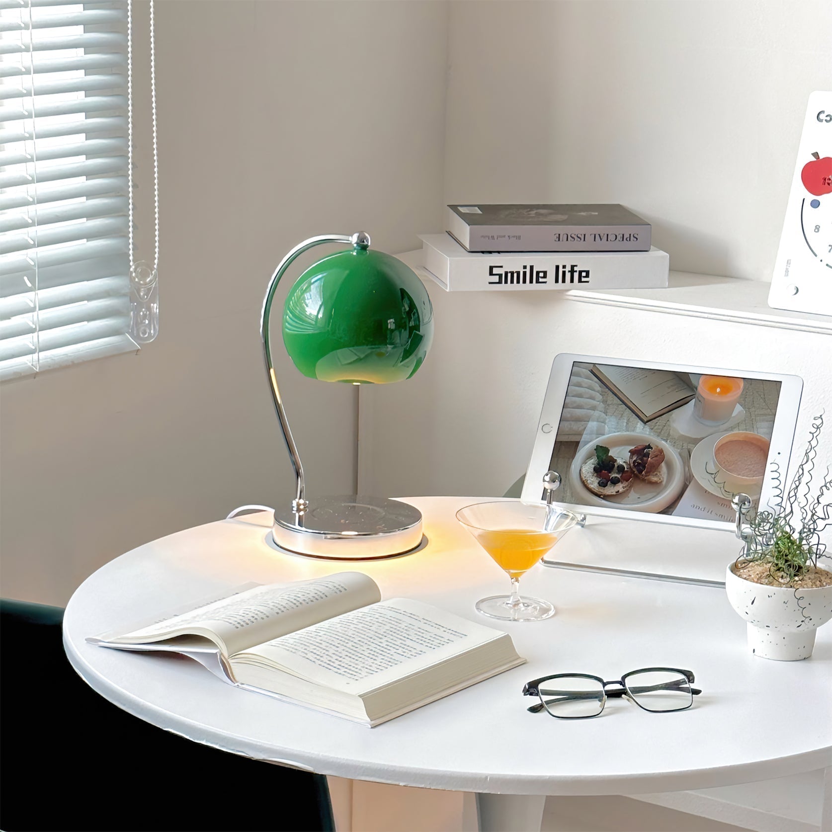 FlameGlow™ Tischlampe – Elegante Design-Lampe mit Kerzenlicht-Optik & warmem Licht