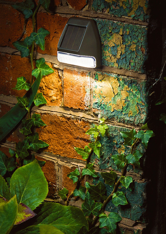 SolarAura™ Chic Solar Outdoor Light – Elegante Solar-Außenleuchte mit warmem Licht - Less Goods