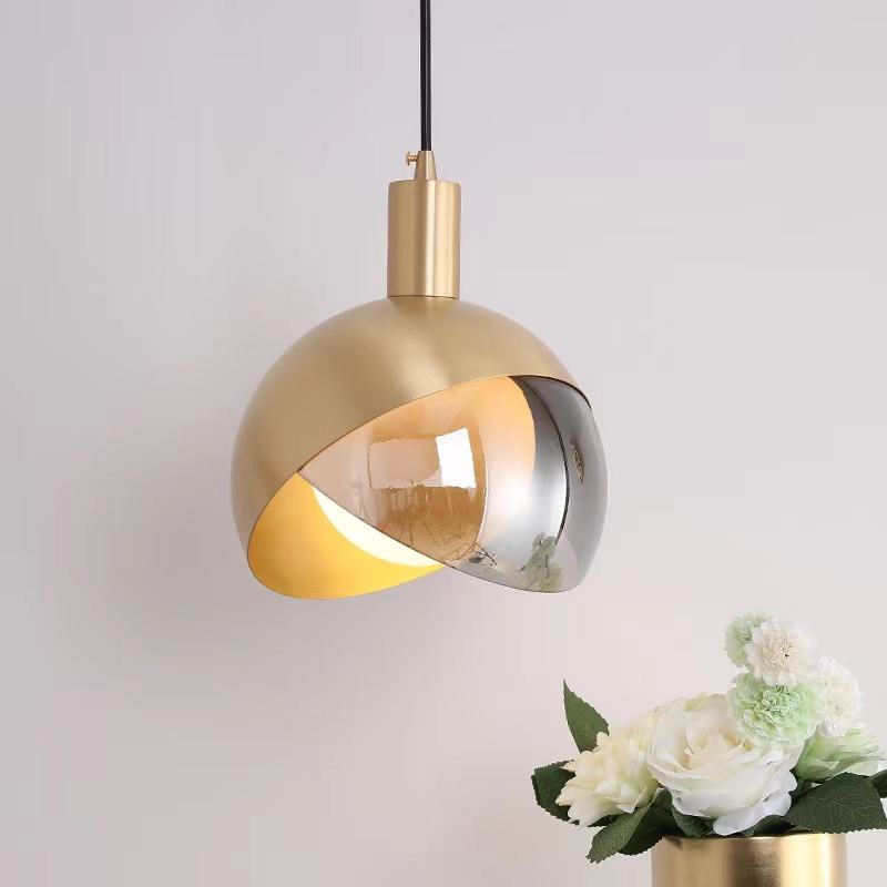 GoldenShine™ Pendelleuchte – Elegante Glas-Hängelampe mit goldenem Rahmen im skandinavischen Design (E27)