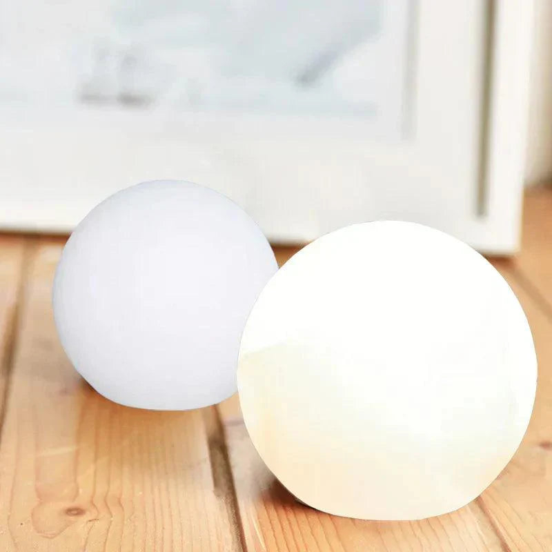 GlowSphere™ LED Ball Light – Wasserdichte RGB-Designleuchte mit Fernbedienung für Innen & Außen