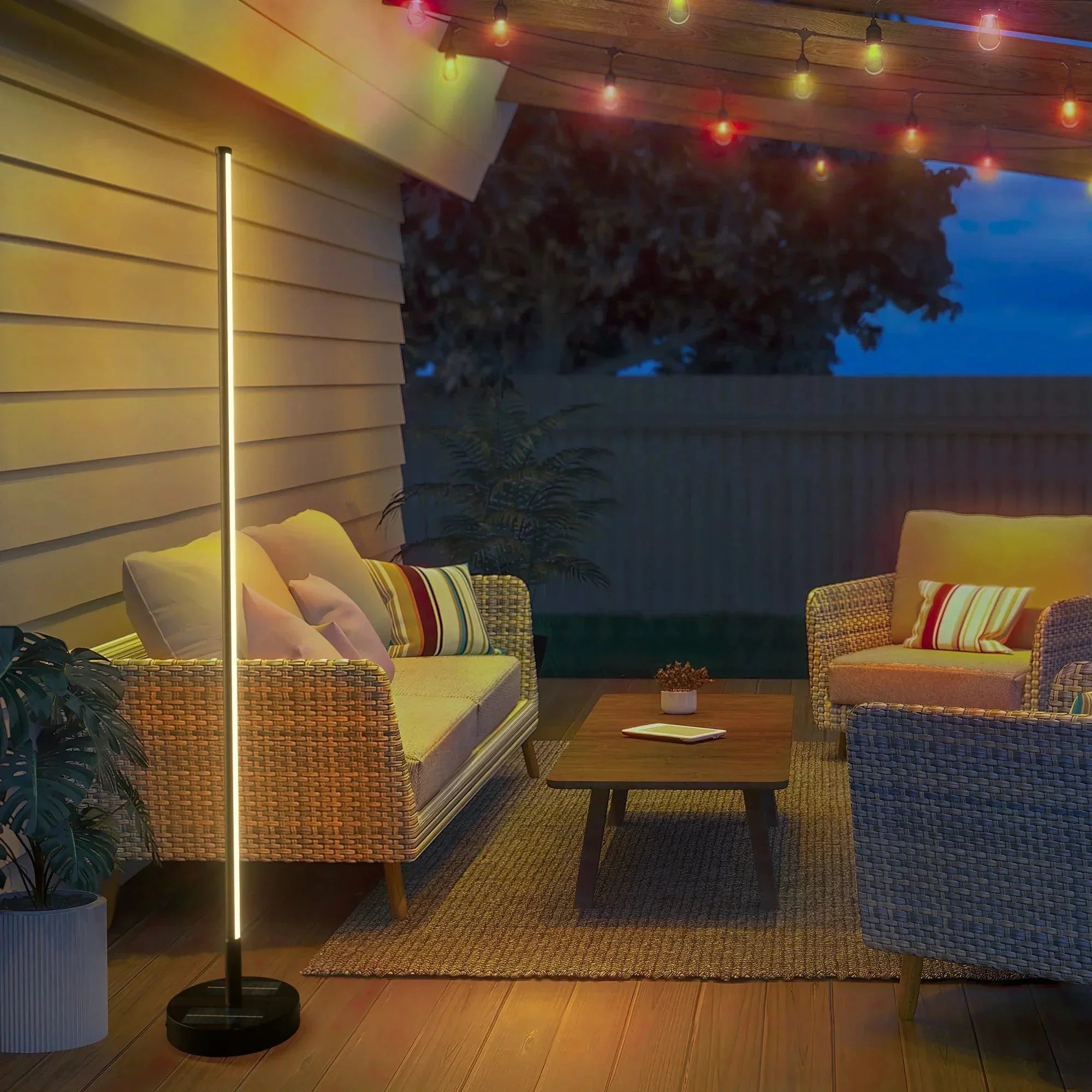 SolarLine™ Modern Outdoor Solar Floor Lamp – Solar-Stehleuchte für Garten, Terrasse & Außenbereiche