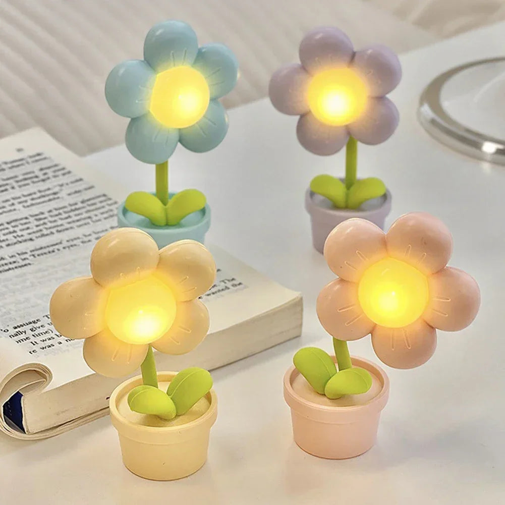 BloomLite™ Blüten-Tischlampe – Kleine LED Blumenlampe mit sanftem Stimmungslicht