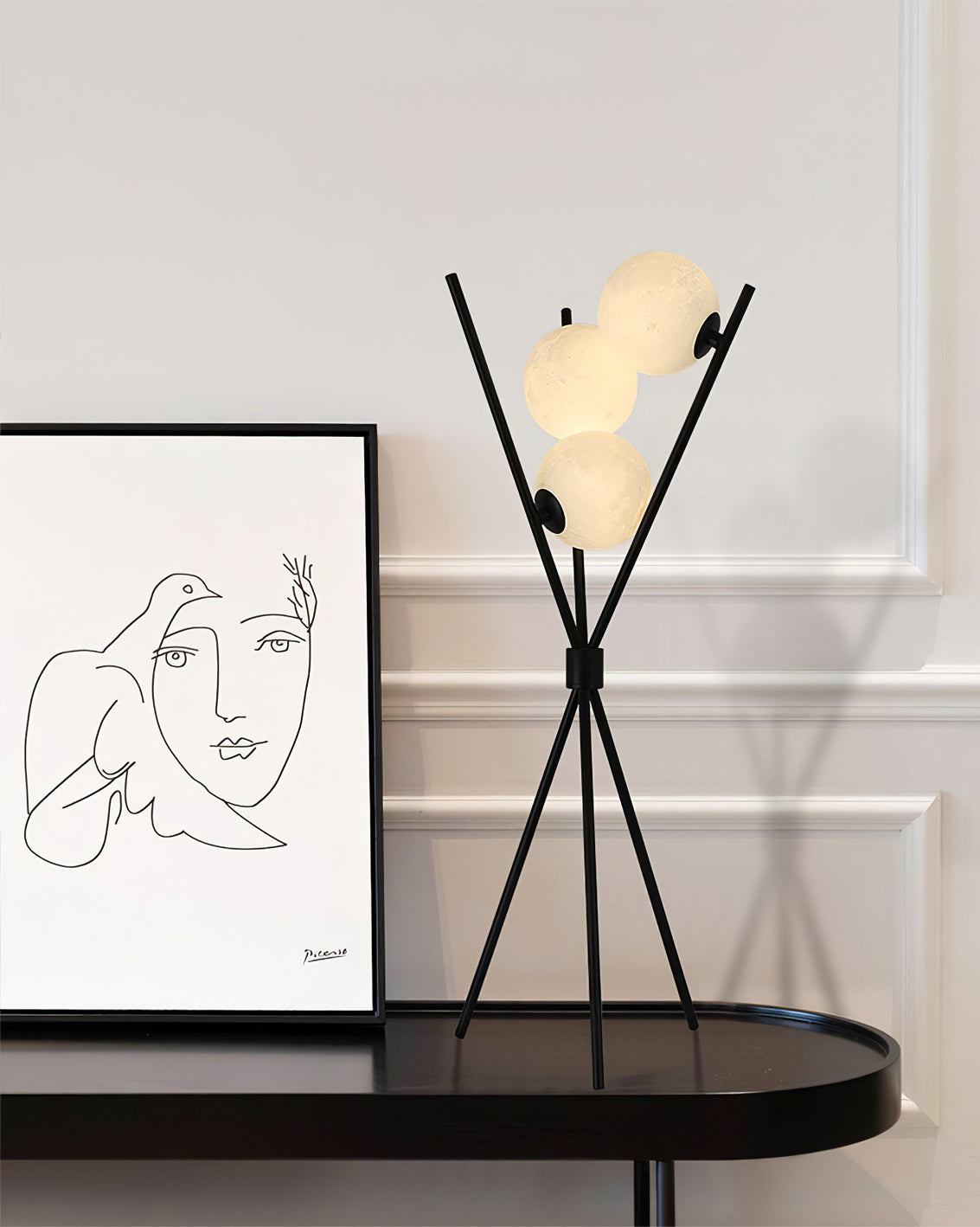 LunaLuxe™ Table Lamp – Stilvolle Design-Tischlampe für modernes Wohnambiente