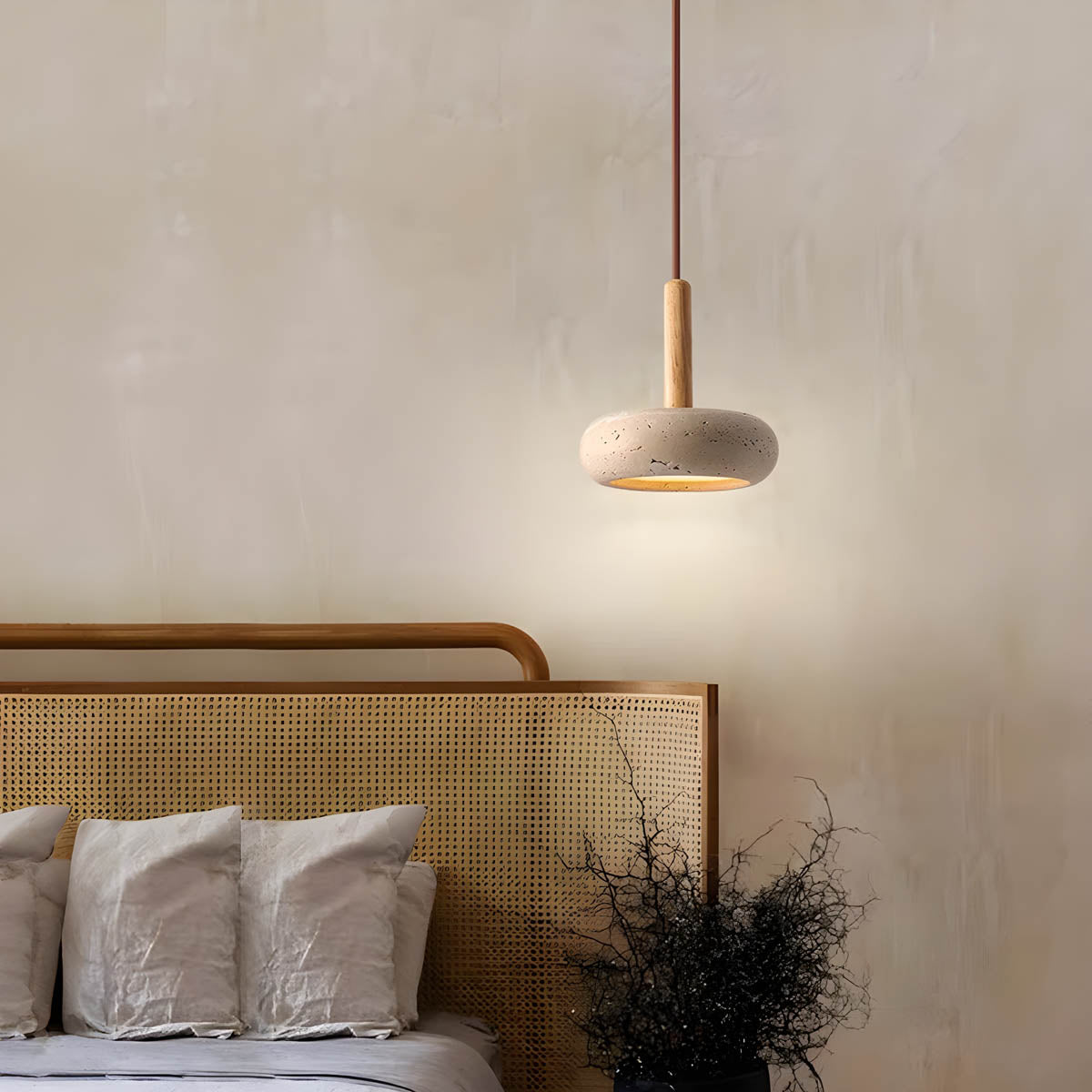 StoneAura™ – Elegante Naturstein-Pendelleuchte aus Travertin