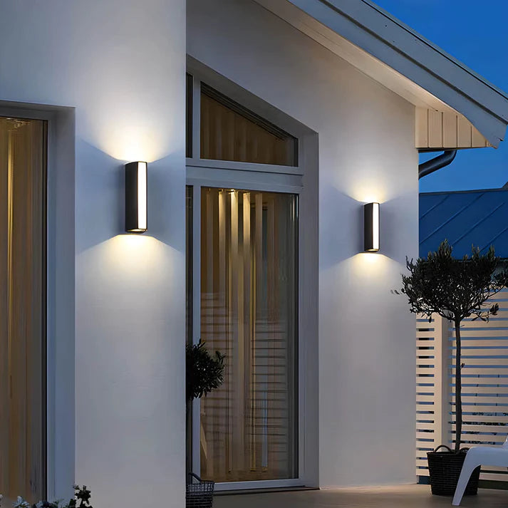 Lumetrax™ Modern 2-Way Outdoor Wall Lamp – LED Außenwandleuchte mit Up- & Downlight