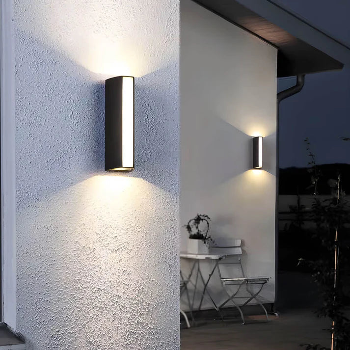Lumetrax™ Modern 2-Way Outdoor Wall Lamp – LED Außenwandleuchte mit Up- & Downlight