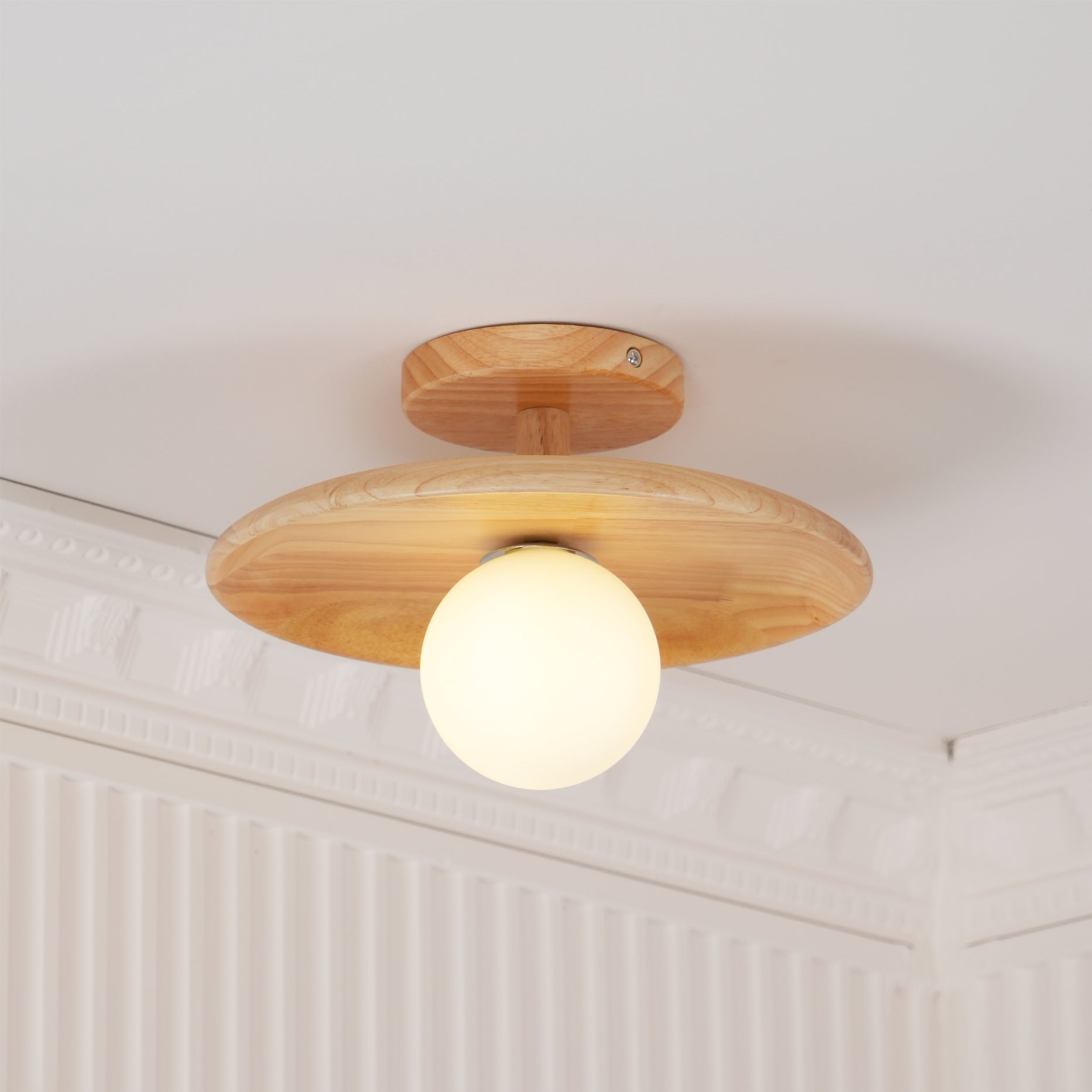 CelestialGlow™ Deckenleuchte – Natürliche Holz-Designlampe für niedrige Decken