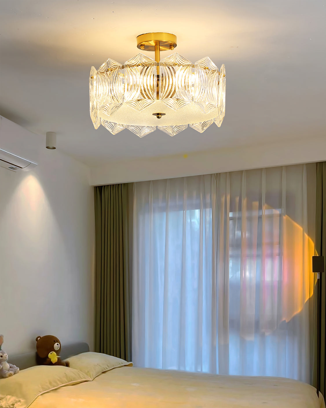 RubyAura™ Deckenleuchte – Glamouröse runde Design-Deckenlampe mit Glas & Messingoptik