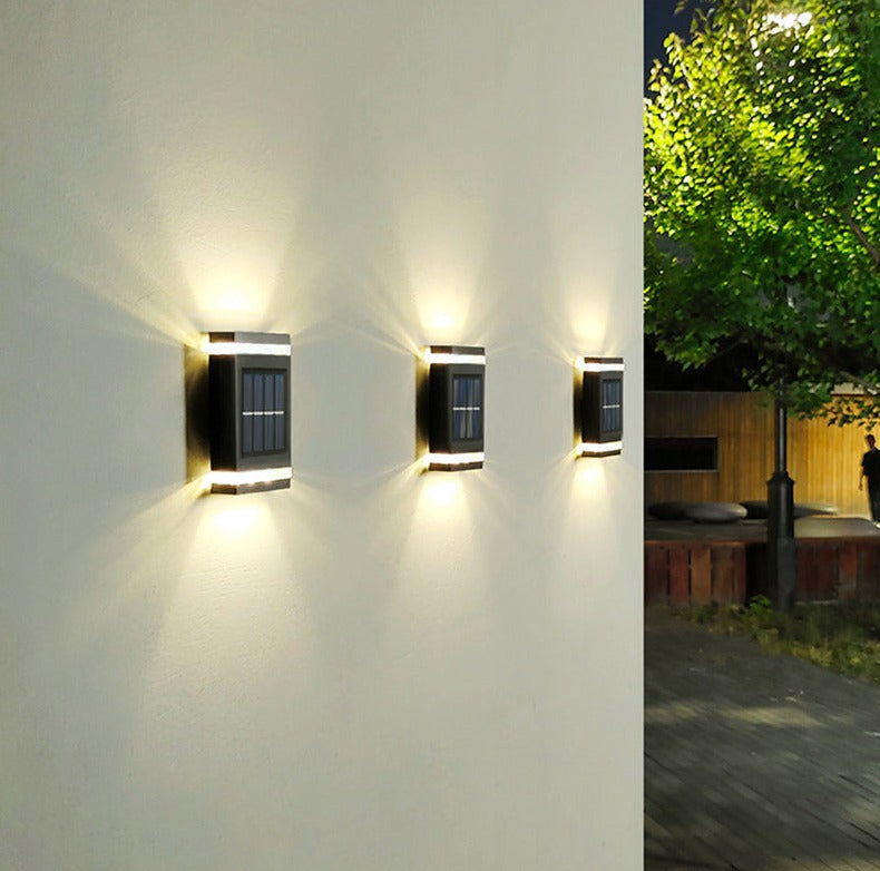 BloomRay™ Solar Wall Lamp – Elegante Solar-Außenwandleuchte mit Up-&-Down-Lichteffekt - Less Goods