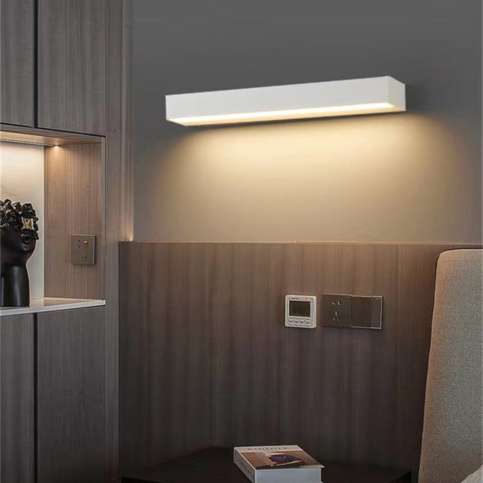 GardenLux™ Elegant Wall Lamp – Luxus LED-Außenwandleuchte mit Sensor für Garten & Hauswand