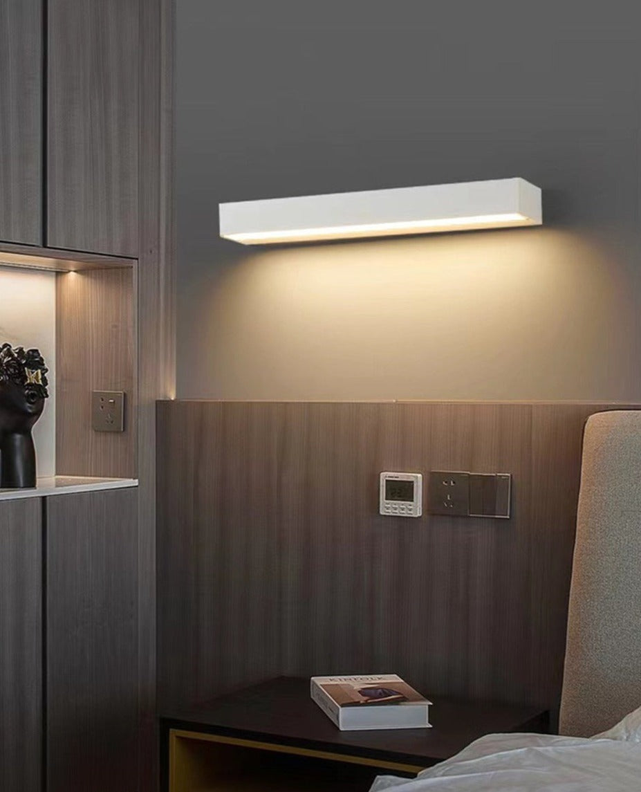 GardenLux™ Elegant Wall Lamp – Luxus LED-Außenwandleuchte mit Sensor für Garten & Hauswand