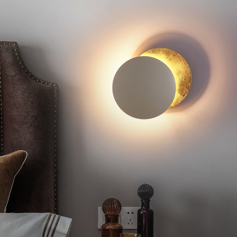 EclipseAura | LED-Wandleuchte im Sonnenfinsternis-Design – Faszinierendes Lichtspiel für moderne Räume