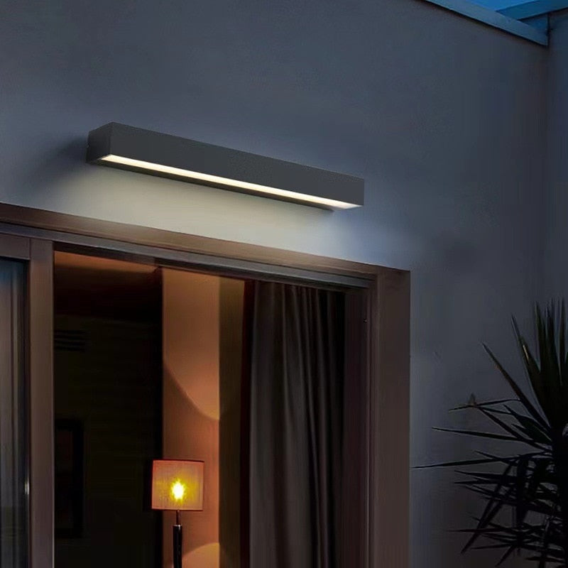 GardenLux™ Elegant Wall Lamp – Luxus LED-Außenwandleuchte mit Sensor für Garten & Hauswand