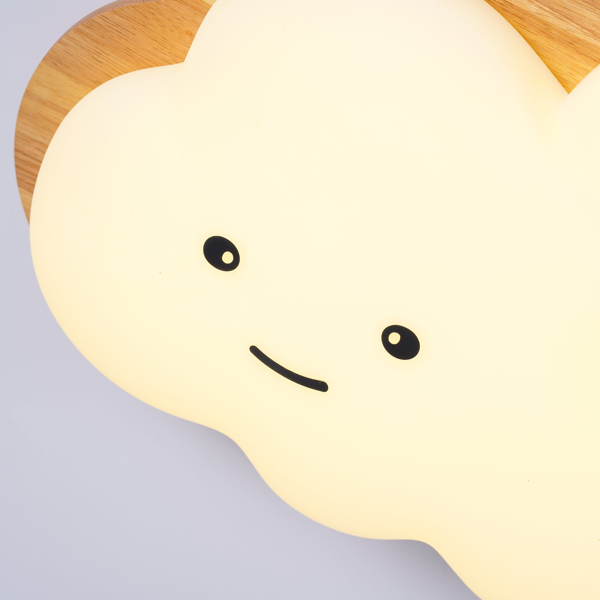 CloudRadiance™ Deckenleuchte – Verspielte LED-Kinderzimmerlampe mit Wolken-Design