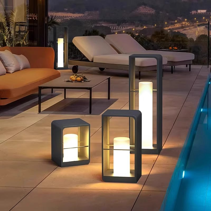 Lumelis™ Minimalist Solar Lawn Light – Moderne Solar-Gartenleuchte aus Edelstahl & Glas