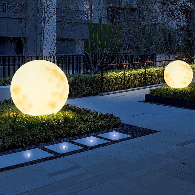 Solvyn™ Spherical Solar Garden Moon Lamp – Kugelförmige Solar-Gartenleuchte in Mondoptik