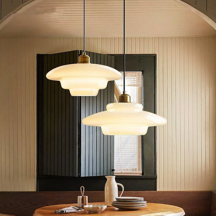 GlowIvory | Sanfte Elfenbein Glas Pendelleuchte – Elegantes Licht im Mid-Century Stil