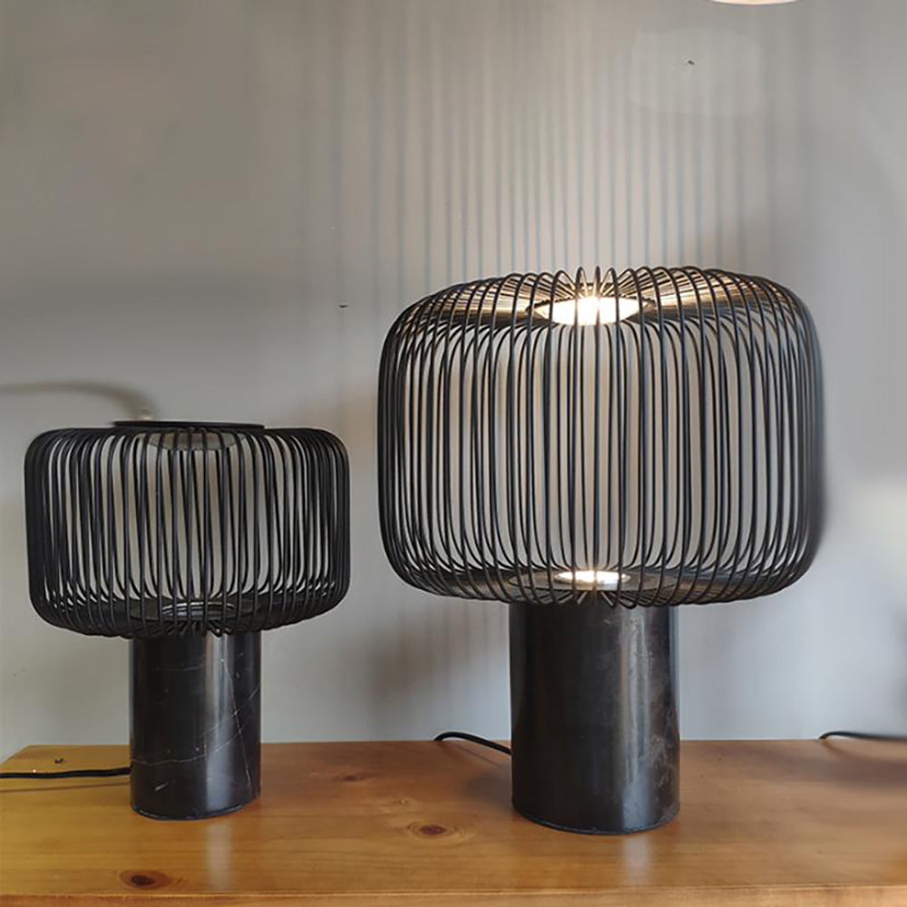 KeshiBeam™ Tischlampe – Elegante Design-Lampe mit schwarzem Marmorfuß & warmem Licht