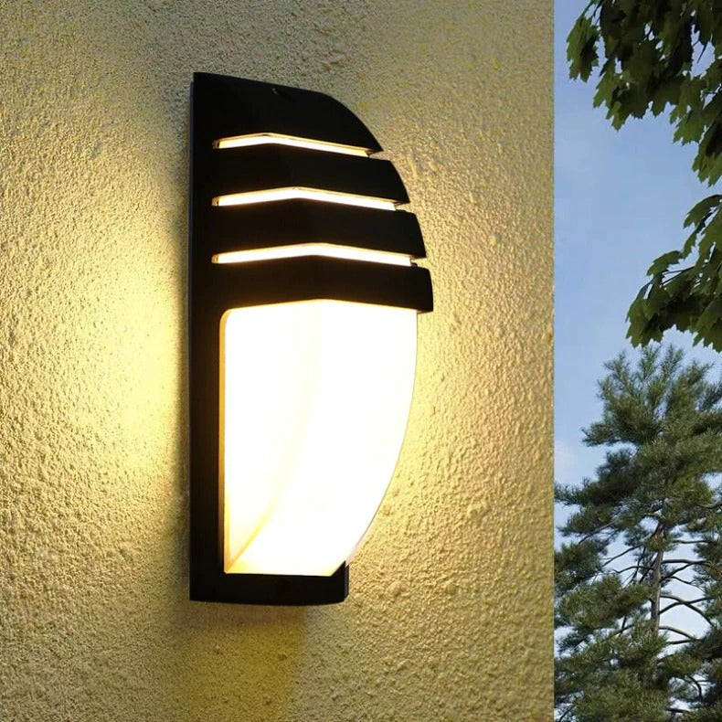 Lumisense™ Solar LED Außenwandleuchte mit Bewegungsmelder – Wetterfeste Sicherheitsleuchte für Garten & Eingang