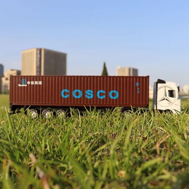 1:50 LKW Spielzeug – Metall Diecast Truck mit Container, Licht & Sound – Transportfahrzeug Modell für Kinder & Sammler - Less Goods
