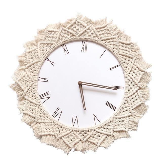 BohèmeTick™ – Handgefertigte Makramee-Wanduhr im Boho-Stil