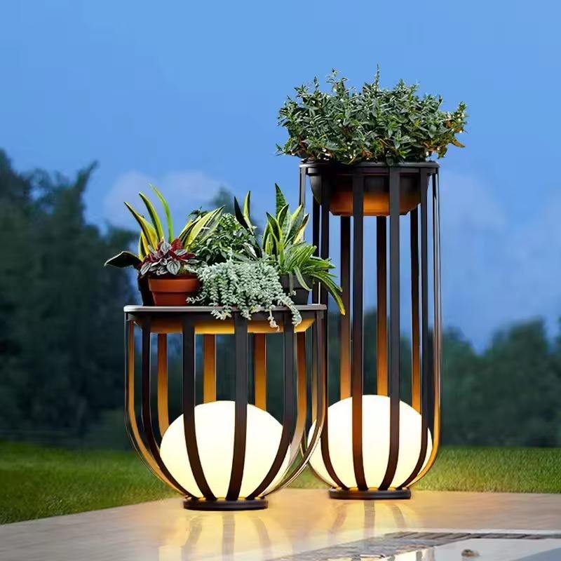 SolarBright™ Outdoor Garden Light – Wetterfeste Solar-Gartenleuchte mit warmem LED-Licht