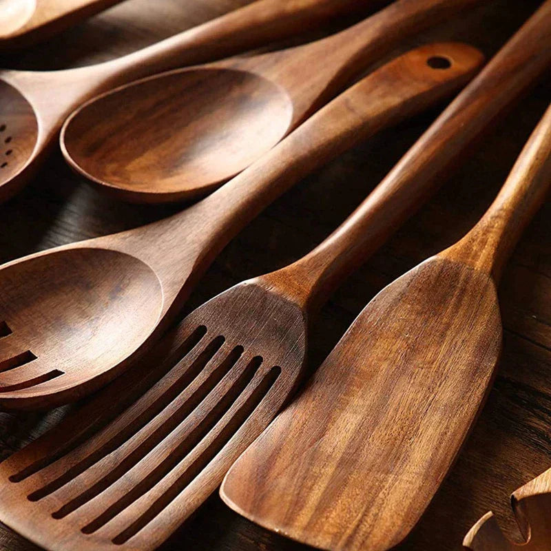WoodChef™ Küchenhelfer-Set aus Teakholz – Hochwertige Kochutensilien für nachhaltiges Kochen