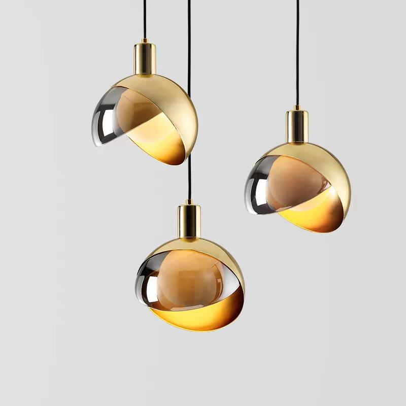 GoldenShine™ Pendelleuchte – Elegante Glas-Hängelampe mit goldenem Rahmen im skandinavischen Design (E27)