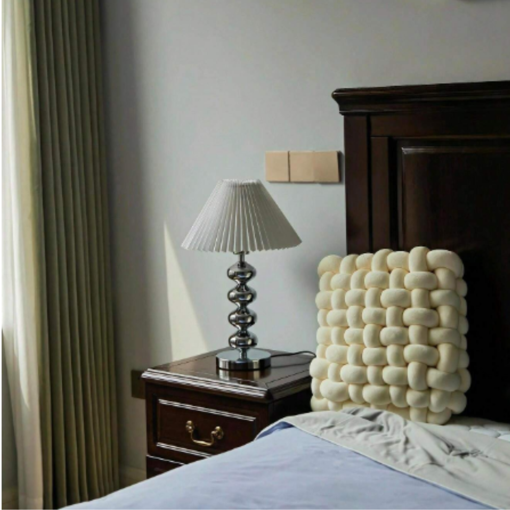 UrbanRadiance™ Kabellose LED Tischlampe – Touch-Dimmbar & Modernes Design