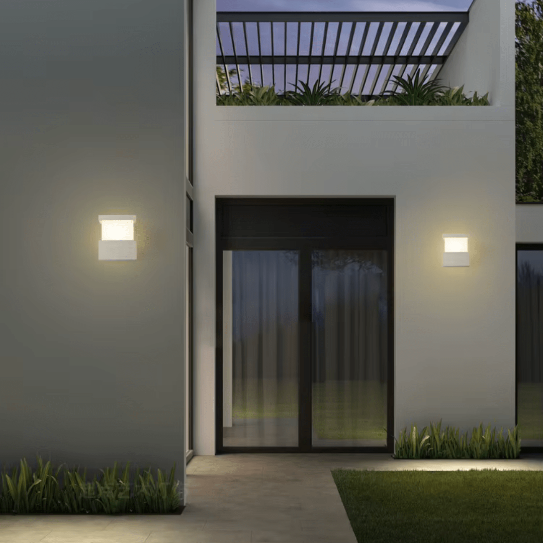 AquaWall™ Waterproof LED Outdoor Wall Lamp – Wetterfeste LED-Außenwandleuchte