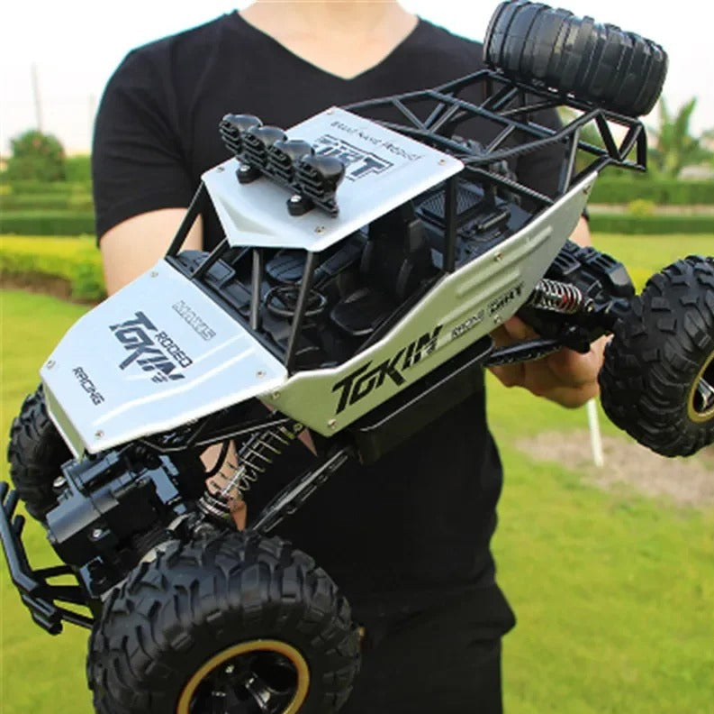 BeastTrek X4™ – 4x4 RC Monster Truck | Offroad-Fernsteuerauto mit Hochleistungsmotor (1:12)