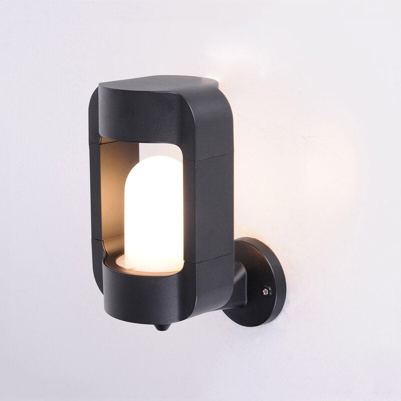 AmberGlow™ Outdoor Lamp – Elegante Außenleuchte aus Bernsteinglas