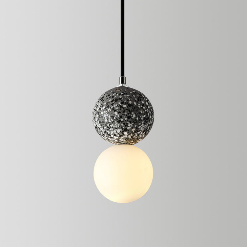 NovaSphere | Elegante zeitgenössische Tischlampe