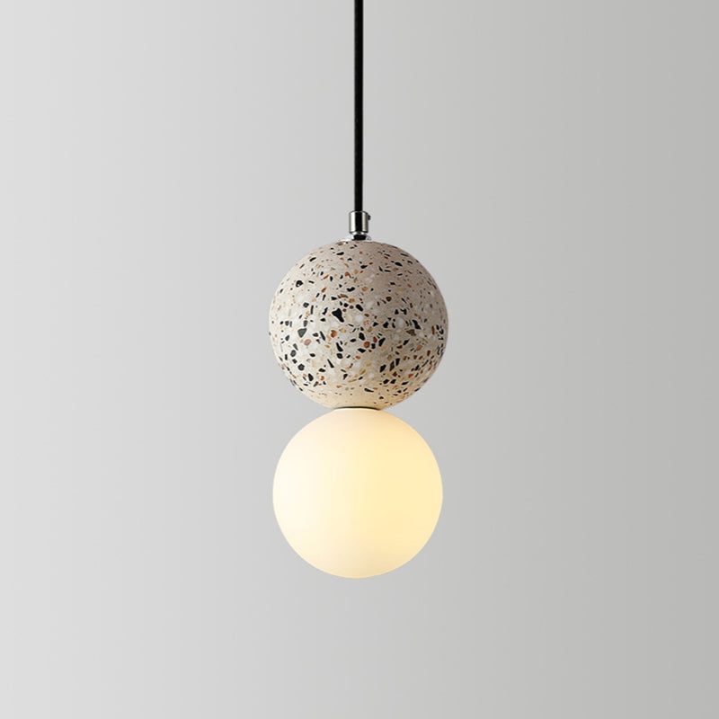 NovaSphere | Elegante zeitgenössische Tischlampe